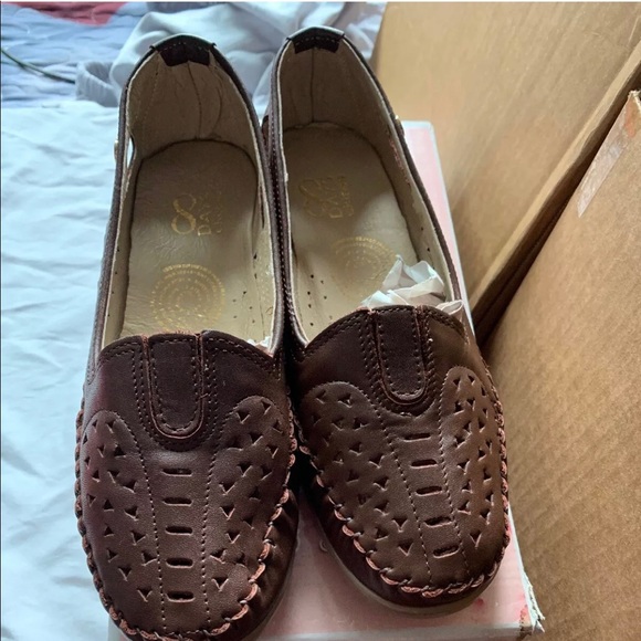 Women’s shoes. - Picture 2 of 6